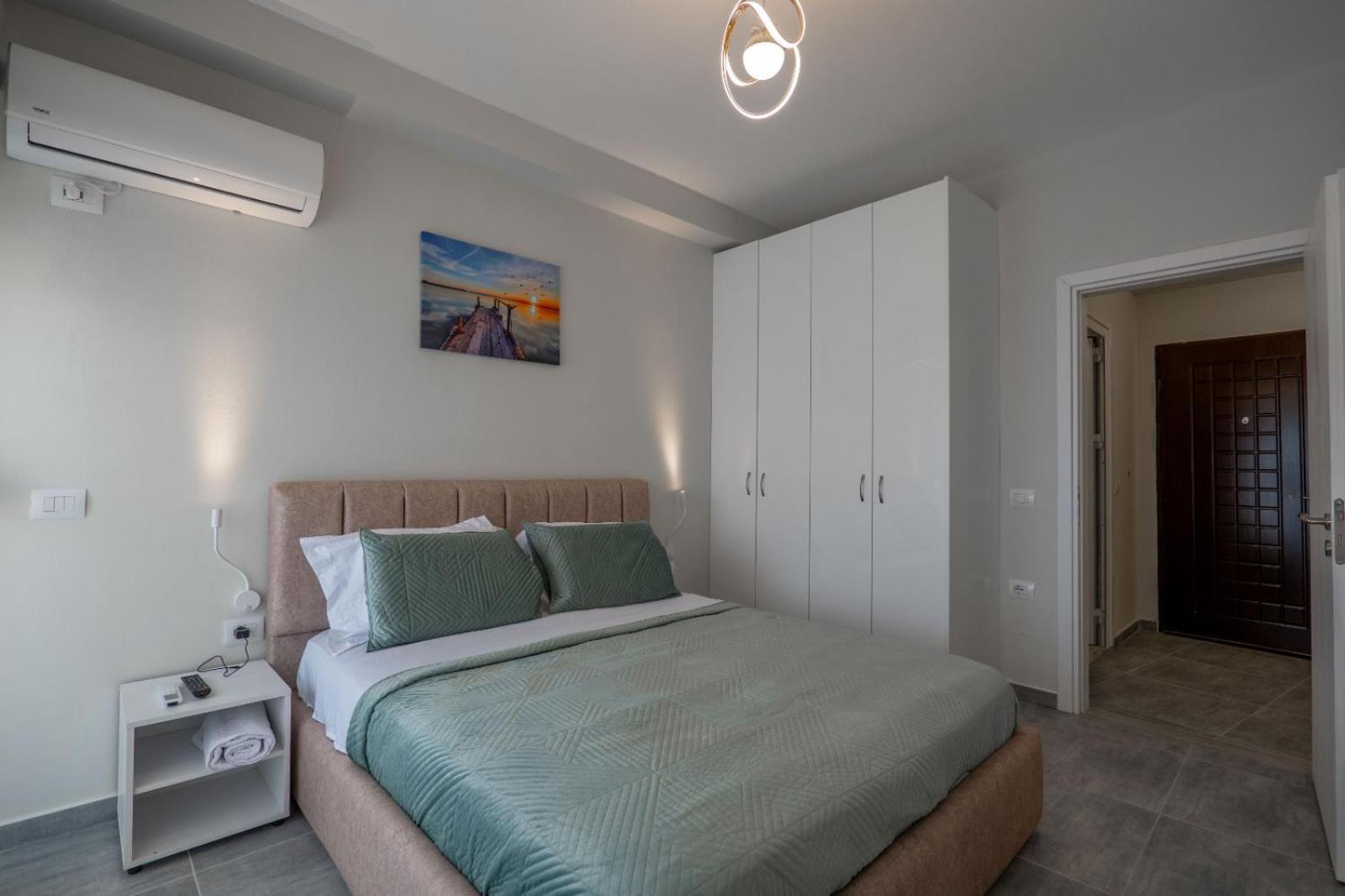 Esel Apartments Саранда Екстер'єр фото