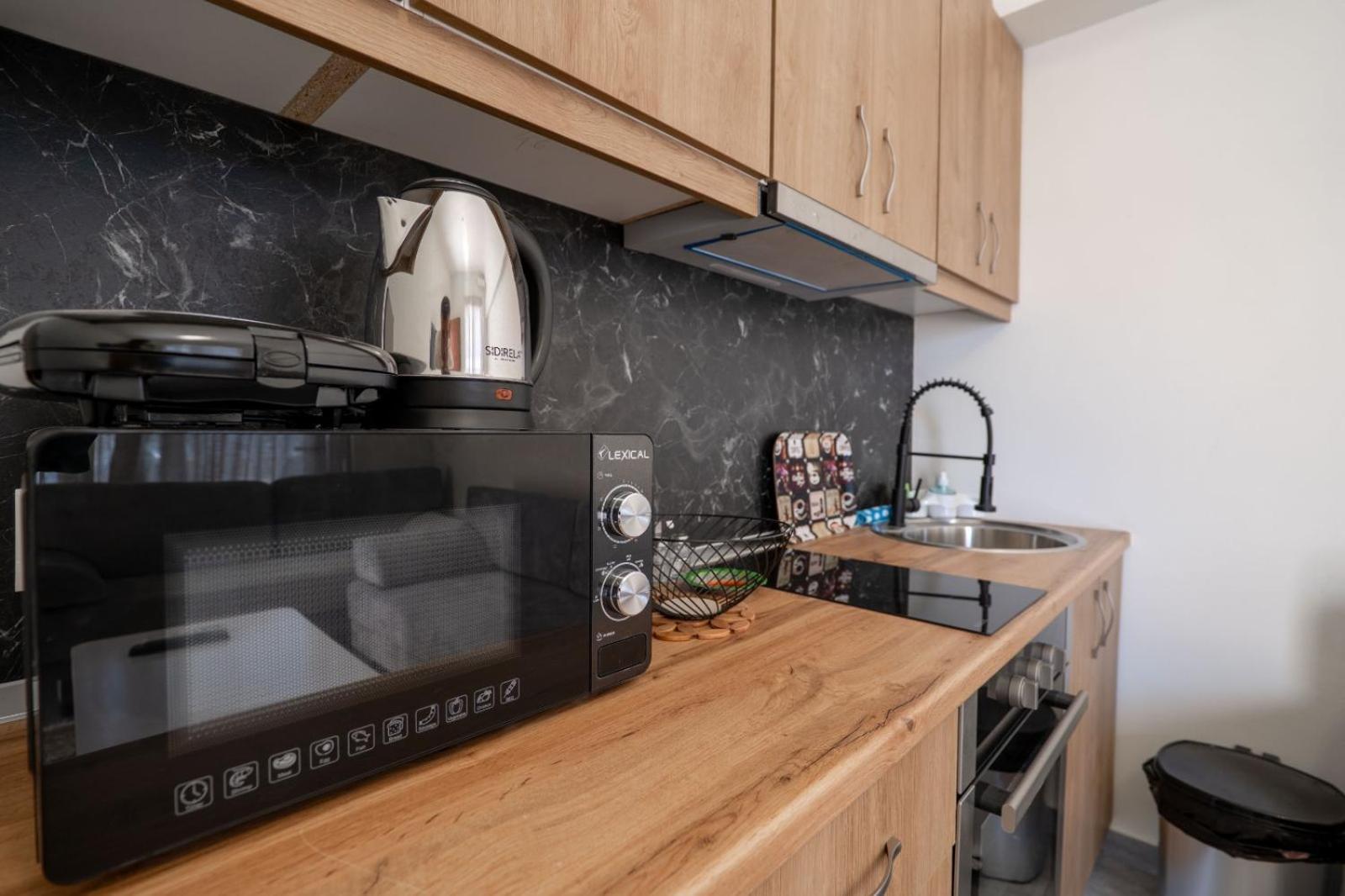 Esel Apartments Саранда Екстер'єр фото