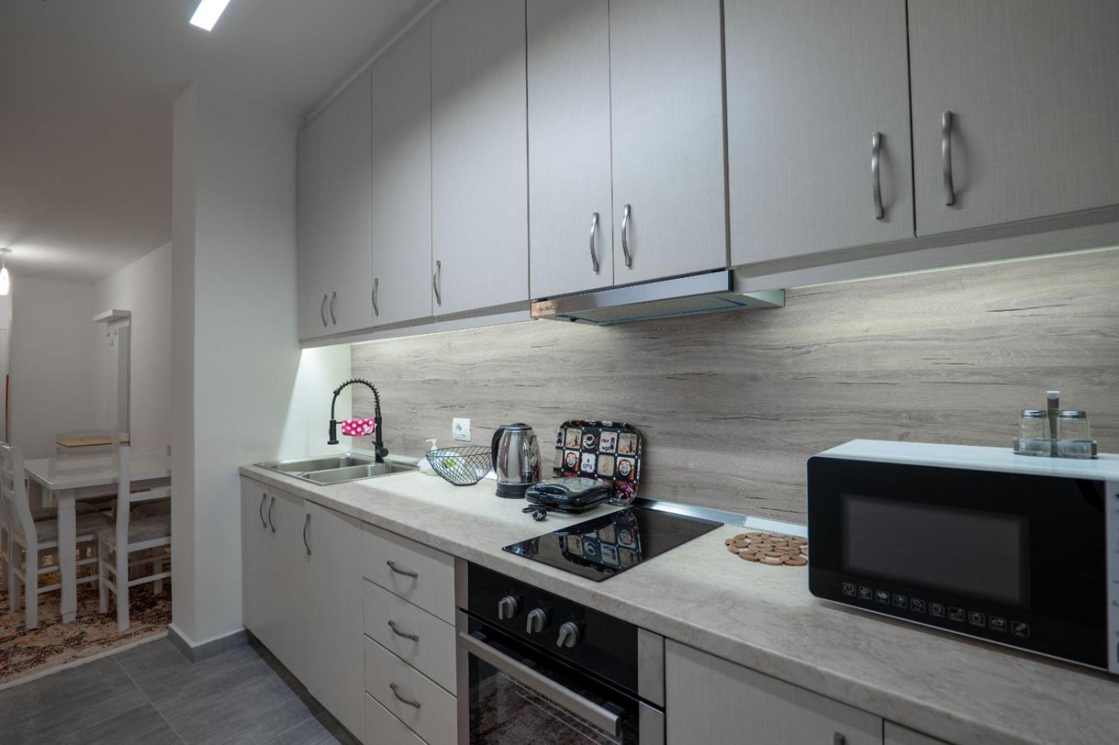 Esel Apartments Саранда Екстер'єр фото