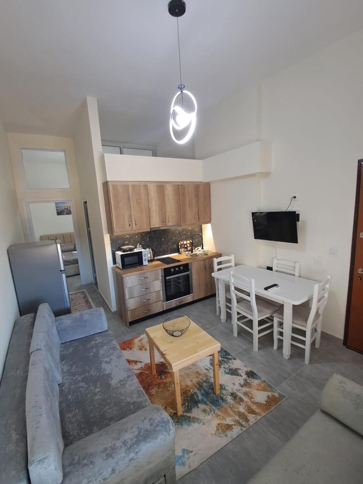 Esel Apartments Саранда Екстер'єр фото